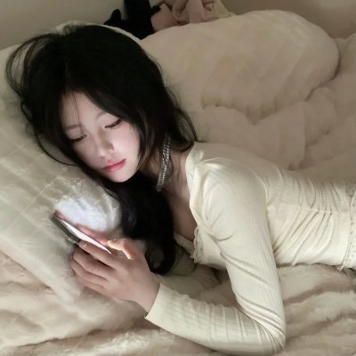 两只小猫的故事